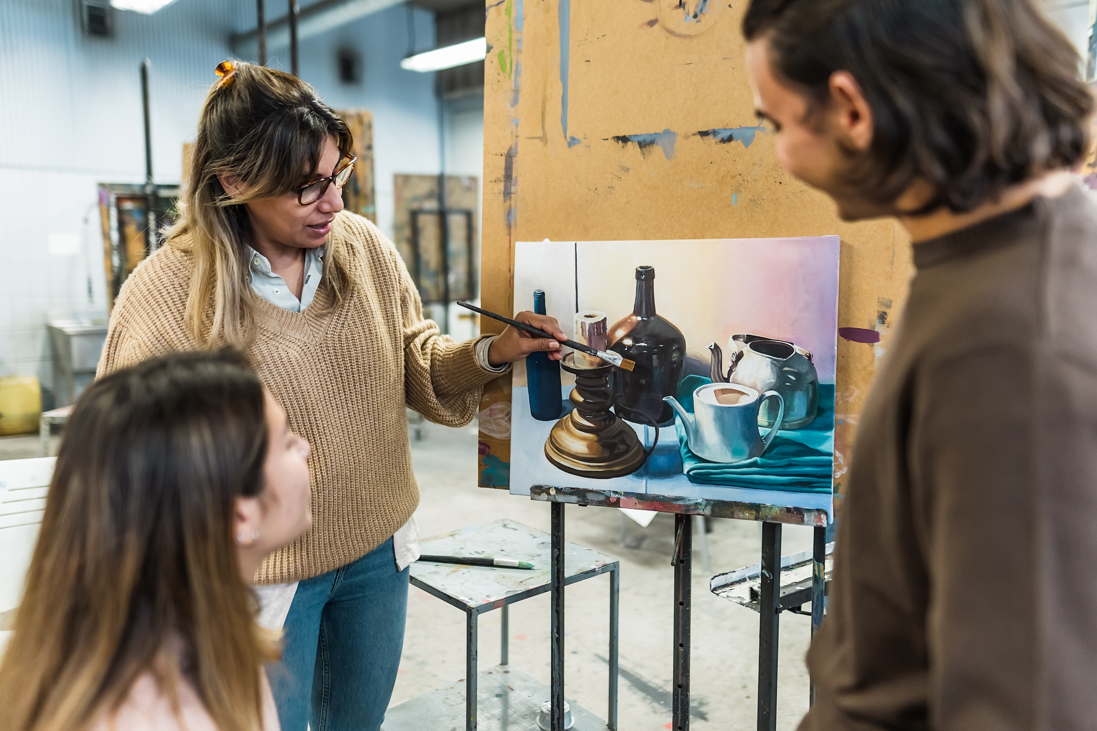<p><span style="font-size: 32px; color: #3598db;"><b>Art Masterclasses</b></span></p>
